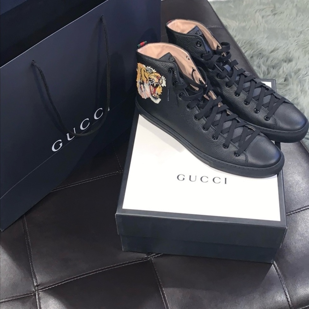 GUCCI  Black Kingsnake High Top Leather Sneaker - Picture 2 of 4